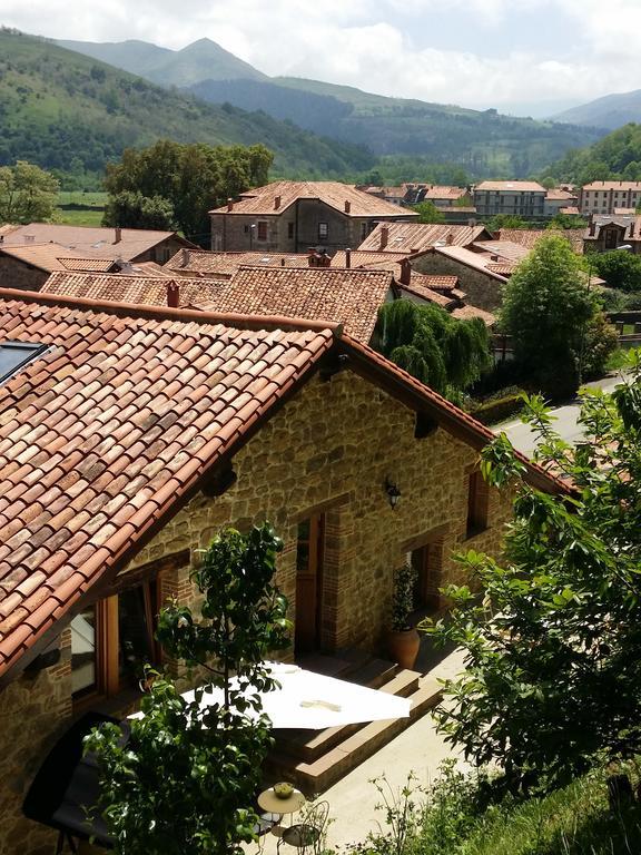 Hostal La Curva De María Terán Exterior foto